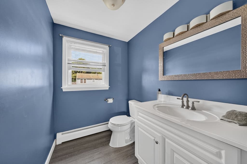 21 Sefton Drive, Bristol RI 02809 photo 13