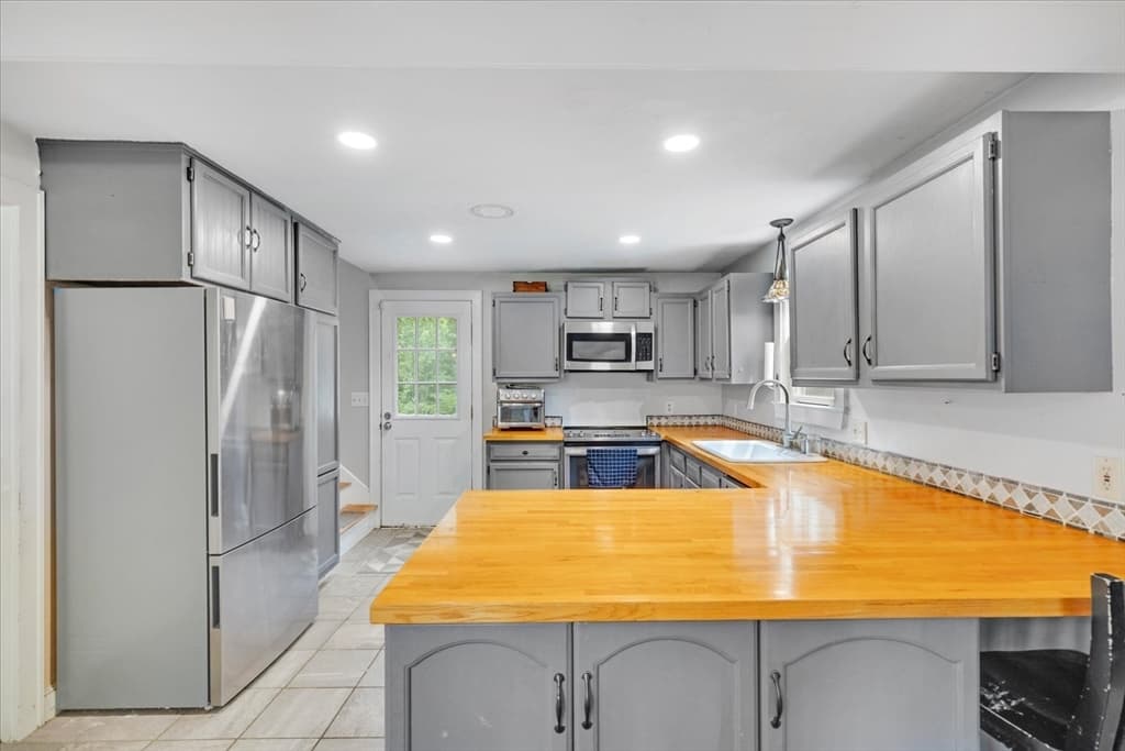 103 John Ewer Rd, Sandwich MA 02563 photo 9