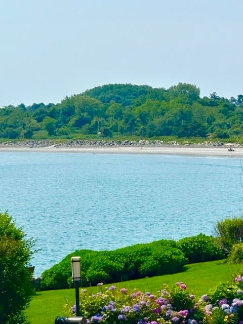 Single Family Residence at 17 Mills Terrace, Nahant MA 01908, Nahant, photo 2 of 9