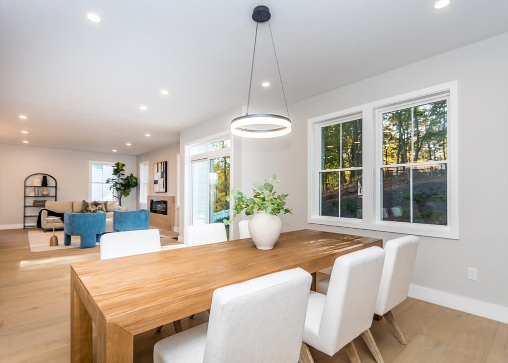 Single Family Residence at 22 Irene Circle, Waltham MA 02453, Waltham, photo 10 of 42