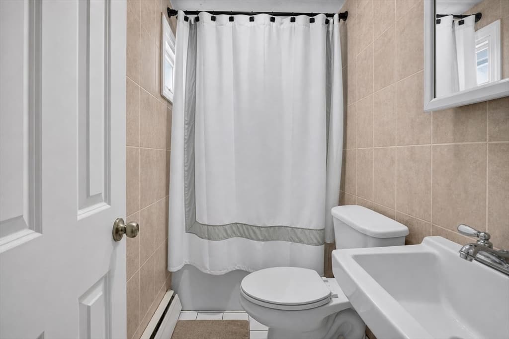 4 Family at 350 S Broadway, Lawrence MA 01843, Lawrence, photo 23 of 35
