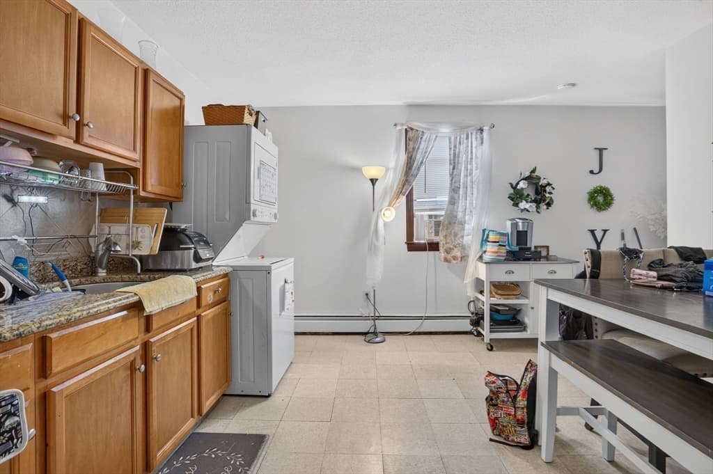 4 Family at 350 S Broadway, Lawrence MA 01843, Lawrence, photo 8 of 35