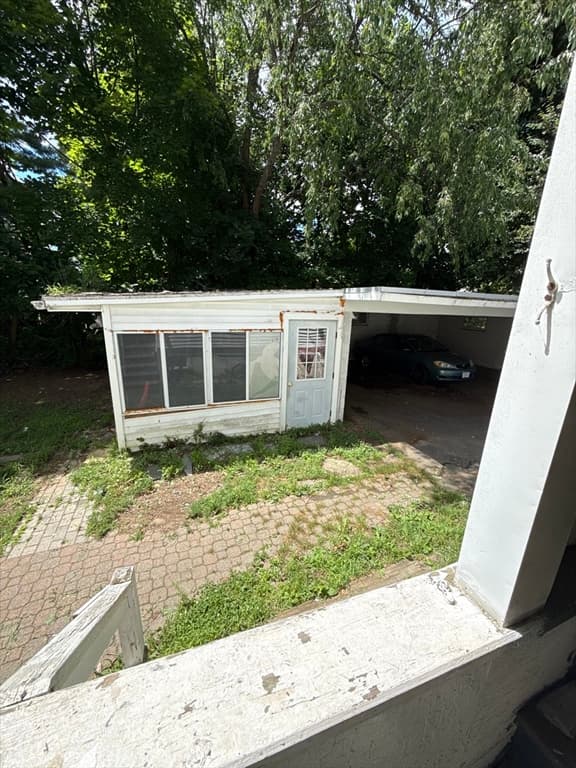 15 Liberty St, Southbridge MA 01550 photo 4