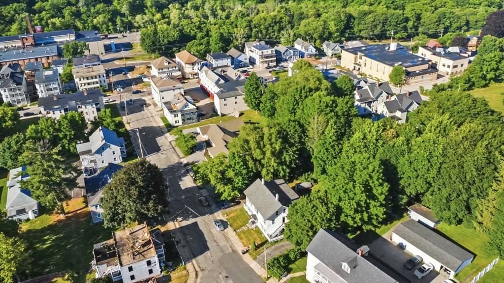 59 Cross St., Southbridge MA 01550 photo 4