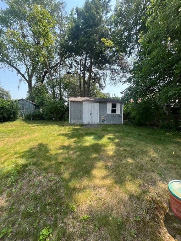 Single Family Residence at 25 Amos Drive, Springfield MA 01118, Springfield, photo 7 of 21