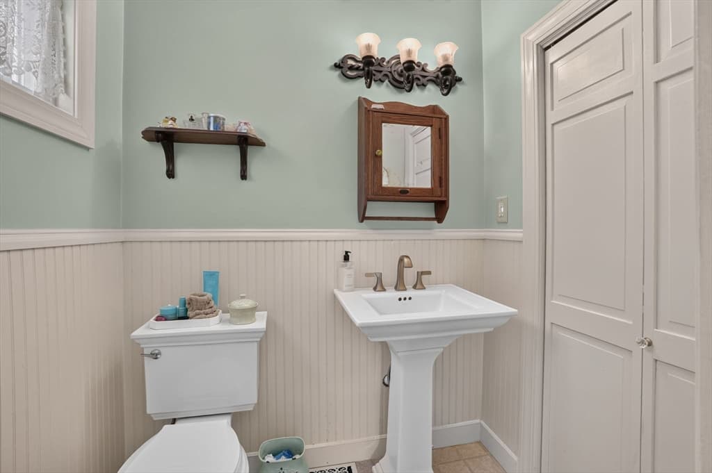 Single Family Residence at 14 Webster Avenue, Marshfield MA 02050, Marshfield, photo 22 of 26