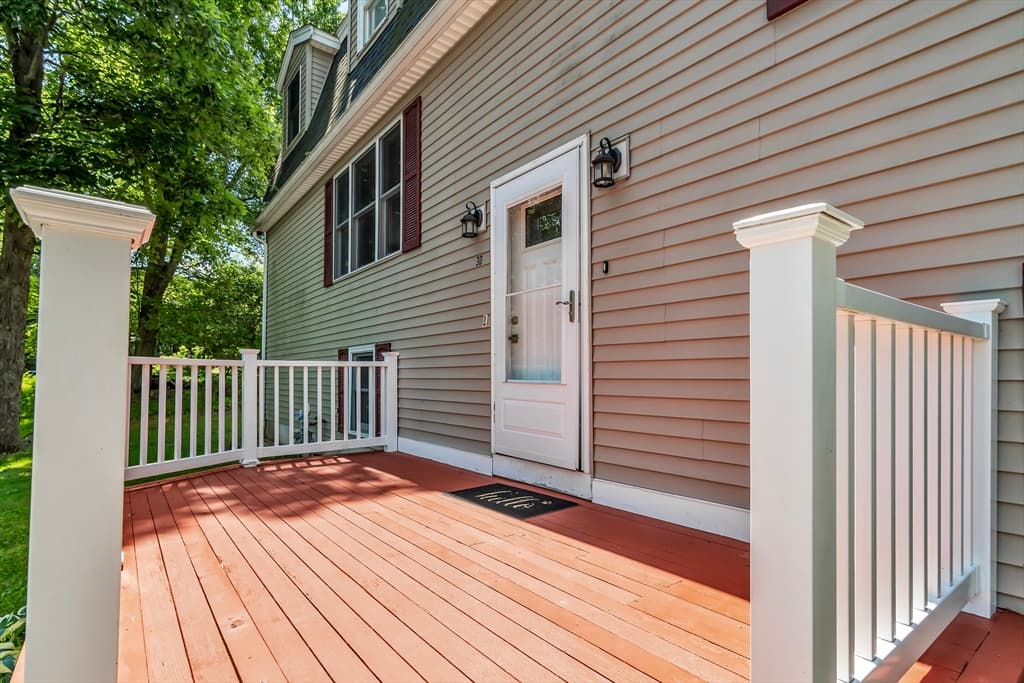 Single Family Residence at 30 Benham St, Haverhill MA 01830, photo 3 of 35