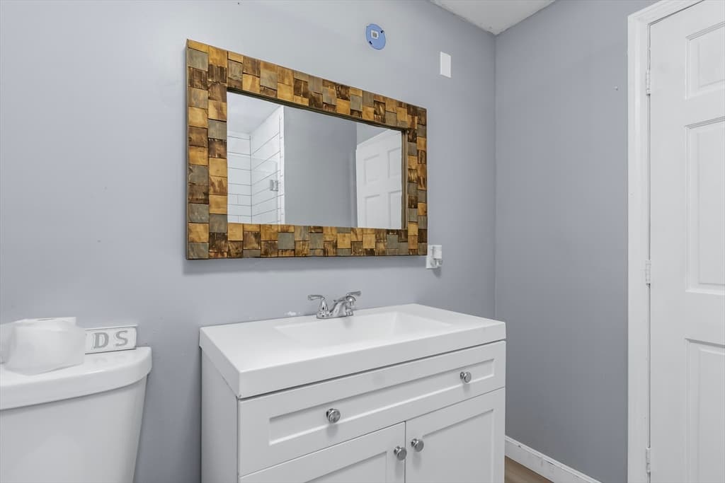 Single Family Residence at 30 Benham St, Haverhill MA 01830, photo 8 of 35