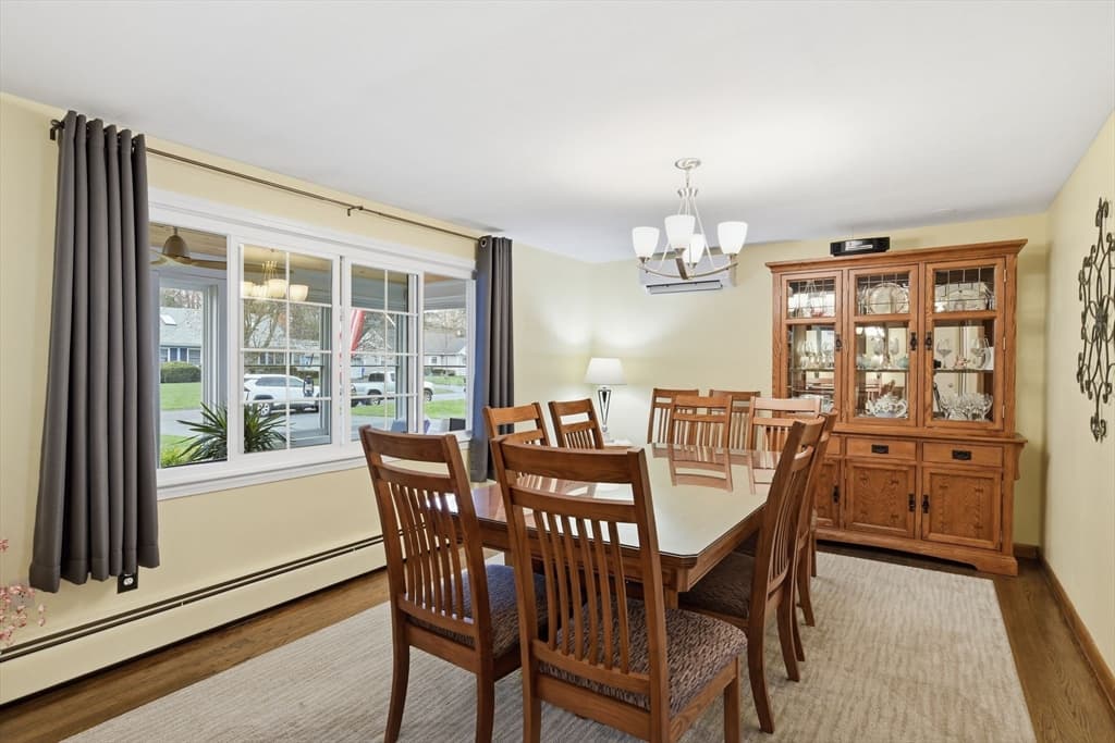 Single Family Residence at 51 Briarcliff St, Springfield MA 01128, Springfield, photo 6 of 42