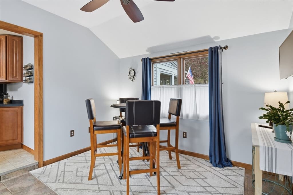 Single Family Residence at 51 Briarcliff St, Springfield MA 01128, Springfield, photo 16 of 42