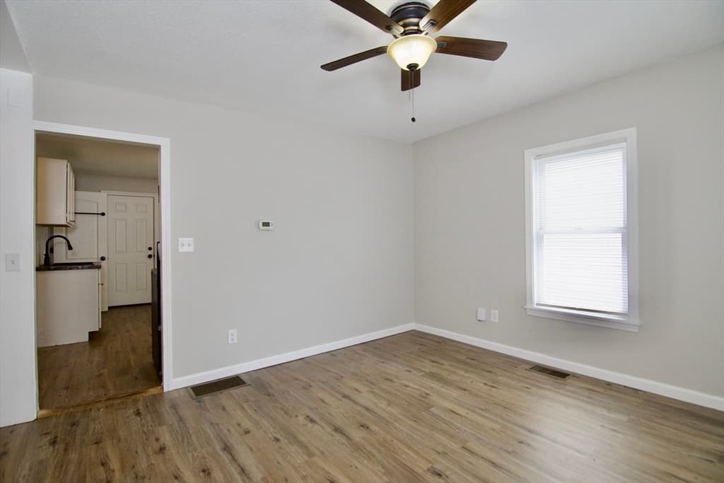 56-58 Grattan St, Chicopee MA 01020 photo 5