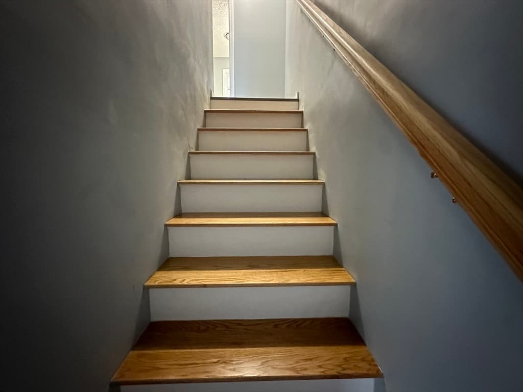 Single Family Residence at 20-8 Rice Ln, Worcester MA 01604, photo 10 of 21