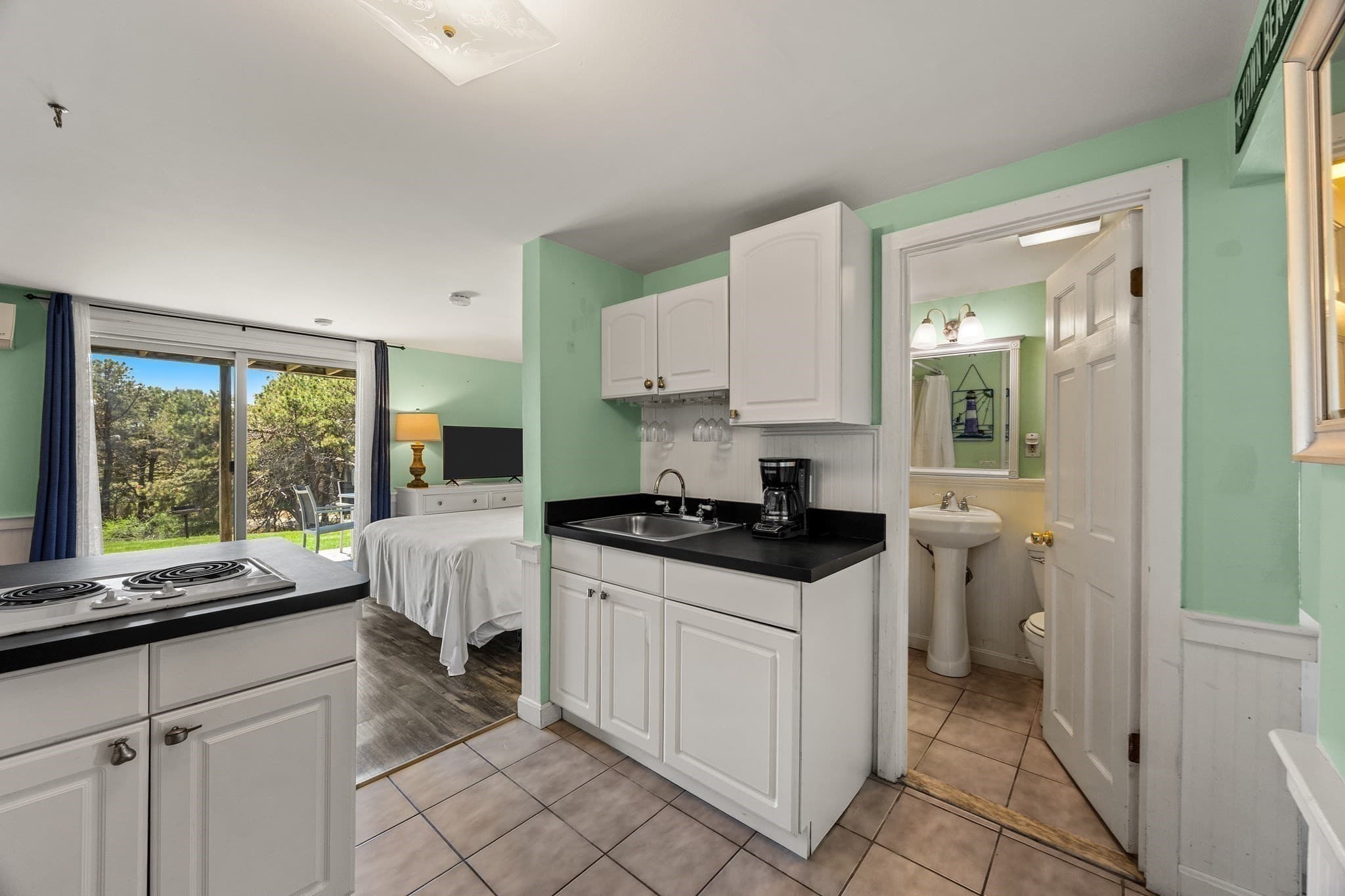 Condominium at 132 Shore Rd # 13, Truro MA 02652, photo 4 of 22