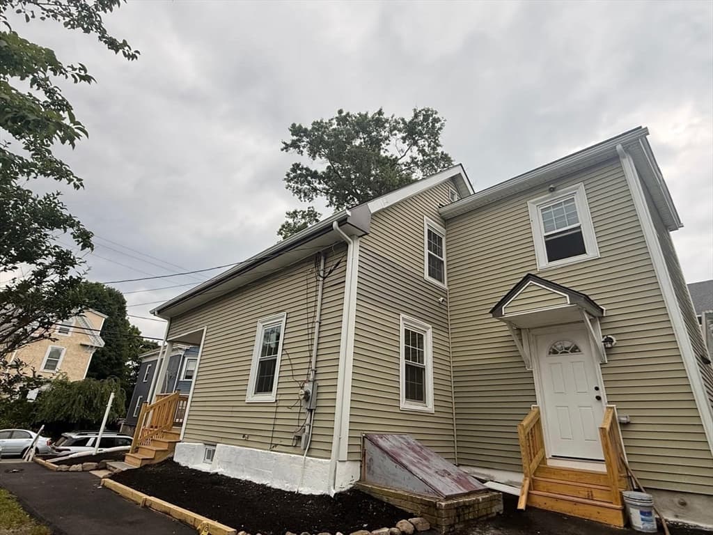26 Sagamore St, Lynn MA 01902 photo 8