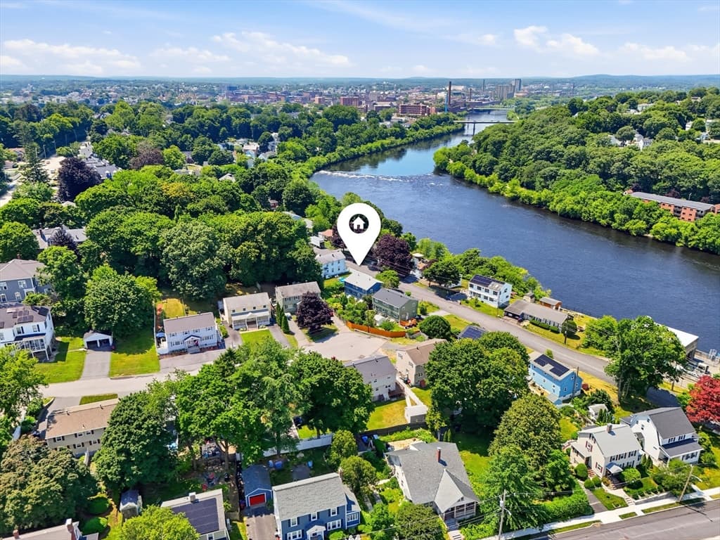 631 E Merrimack St # 631, Lowell MA 01852 photo 2