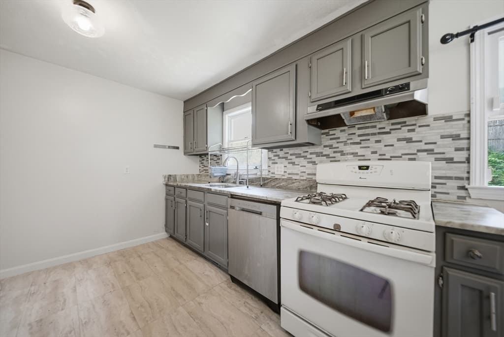 631 E Merrimack St # 631, Lowell MA 01852 photo 13