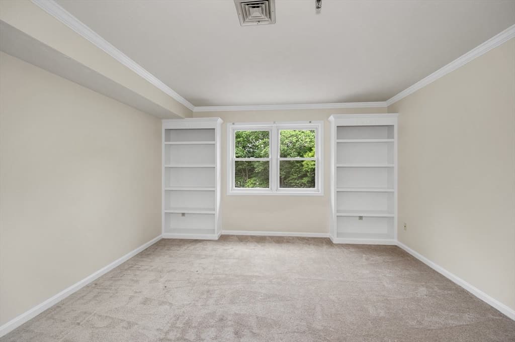 59 Mill St # 301, Dracut MA 01826 photo 17