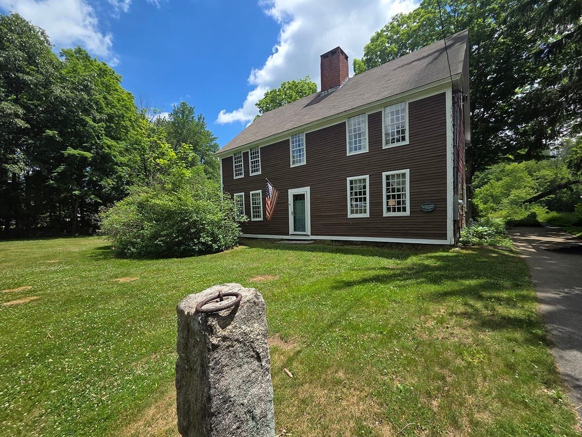 Single Family Residence at 24 Brookfield Rd, Brimfield MA 01010, Brimfield, photo 2 of 25