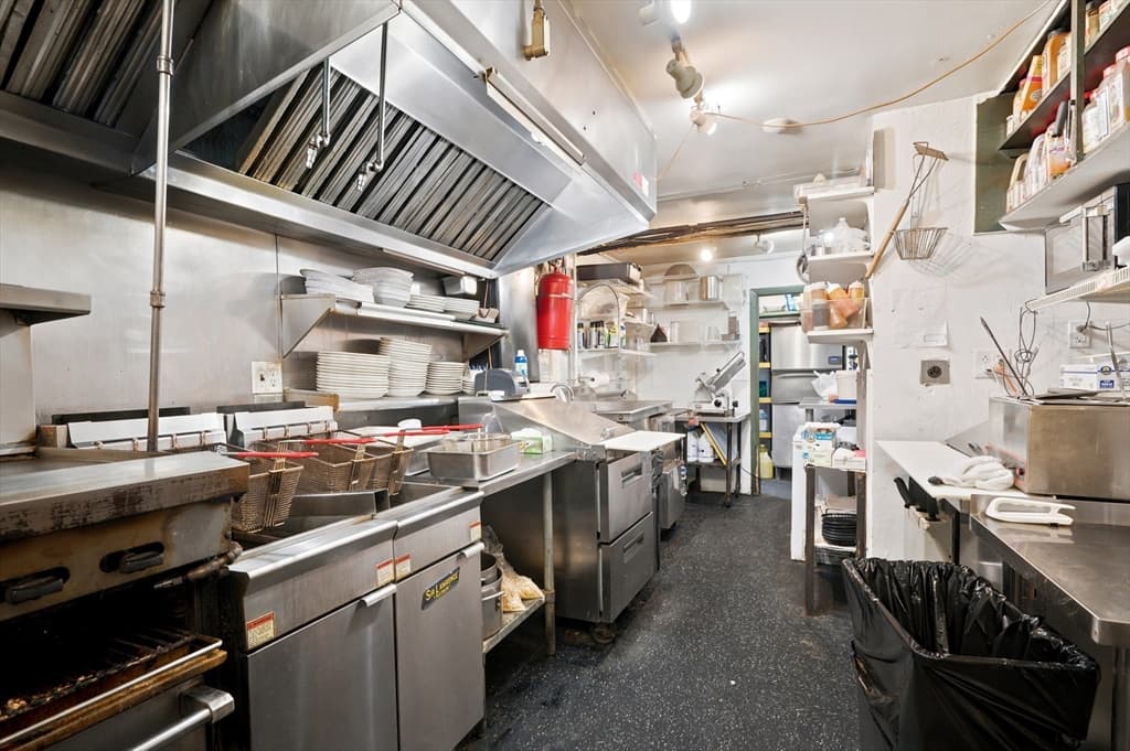 775 Quaker Highway, Uxbridge MA 01569 photo 23