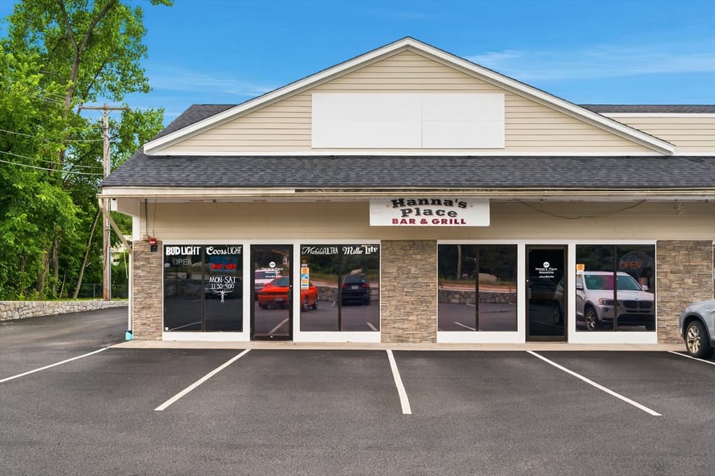 775 Quaker Highway, Uxbridge MA 01569 photo 2
