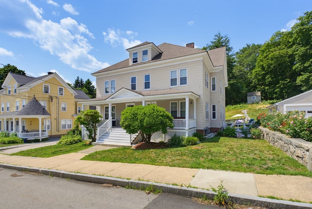 Condominium at 97 Cottage St # 97, Northbridge MA 01588, Northbridge, photo 2 of 42
