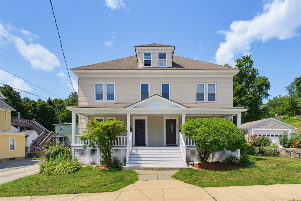97 Cottage St # 97, Northbridge MA 01588