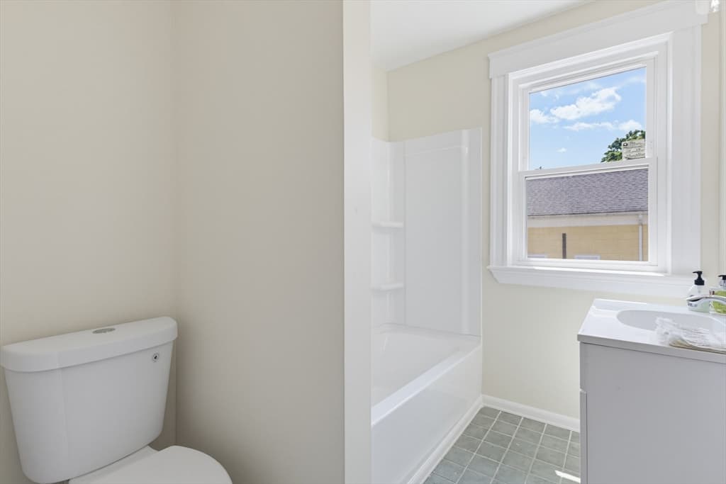 Condominium at 97 Cottage St # 97, Northbridge MA 01588, Northbridge, photo 15 of 42