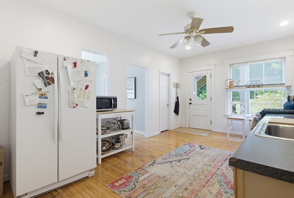 Condominium at 97 Cottage St # 97, Northbridge MA 01588, Northbridge, photo 31 of 42