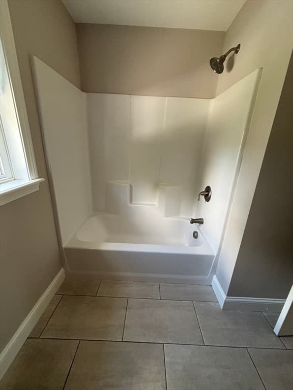 Condominium at 36 Osgood Street # 2, Lowell MA 01851, photo 24 of 40