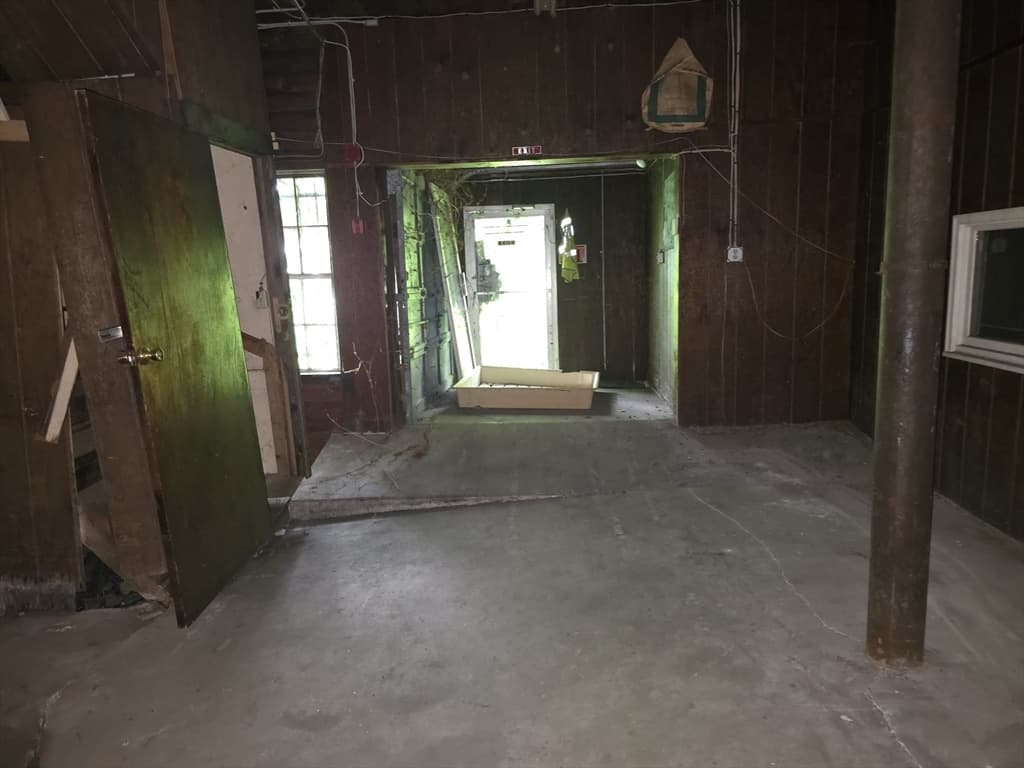 Commercial Sale at 380 Fourth Street, Fall River MA 02721, Fall River, photo 13 of 20