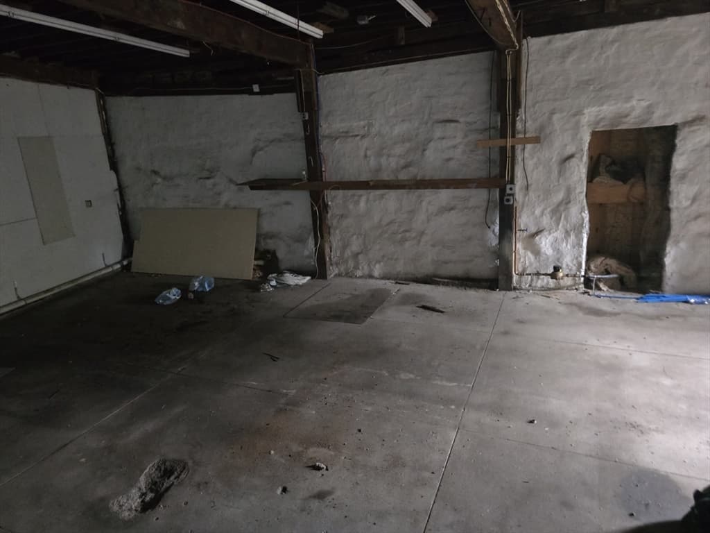Commercial Sale at 380 Fourth Street, Fall River MA 02721, Fall River, photo 7 of 20