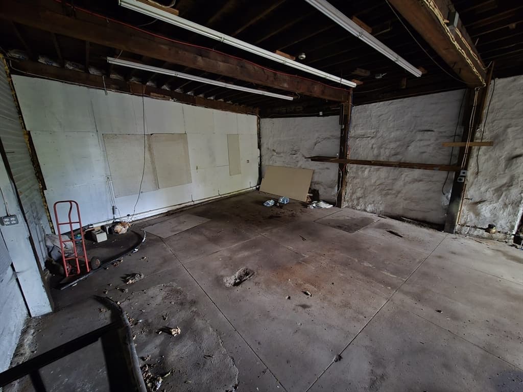 Commercial Sale at 380 Fourth Street, Fall River MA 02721, Fall River, photo 5 of 20
