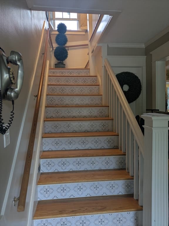 Single Family Residence at 174 Hopkins Pl, Longmeadow MA 01106, photo 15 of 23