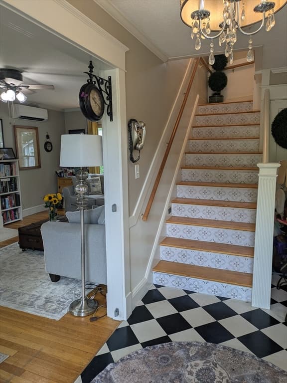Single Family Residence at 174 Hopkins Pl, Longmeadow MA 01106, photo 8 of 23