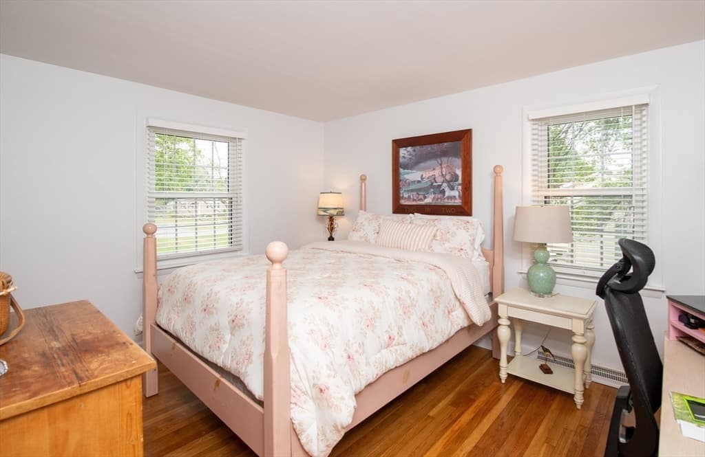 Single Family Residence at 12 Brook Drive, Fairhaven MA 02719, photo 14 of 36