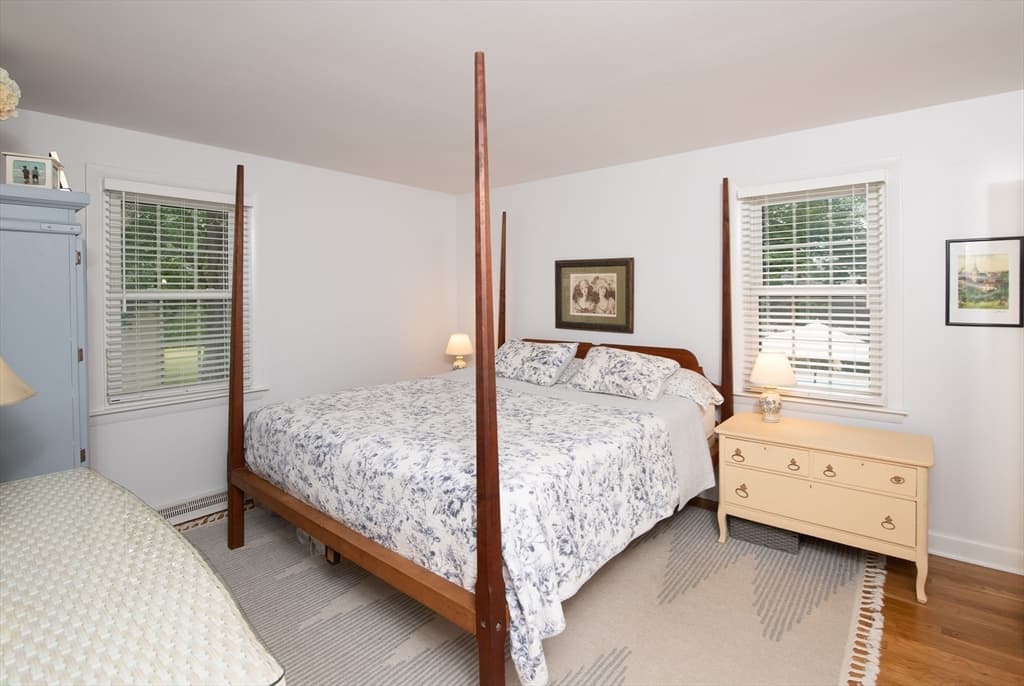 Single Family Residence at 12 Brook Drive, Fairhaven MA 02719, photo 11 of 36