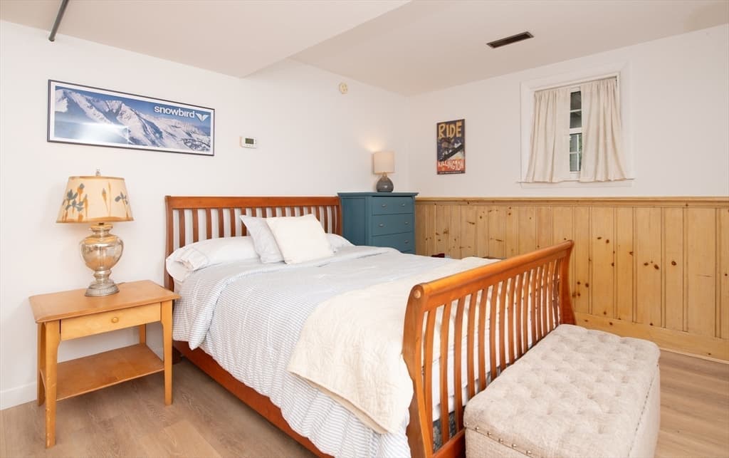 Single Family Residence at 12 Brook Drive, Fairhaven MA 02719, photo 21 of 36