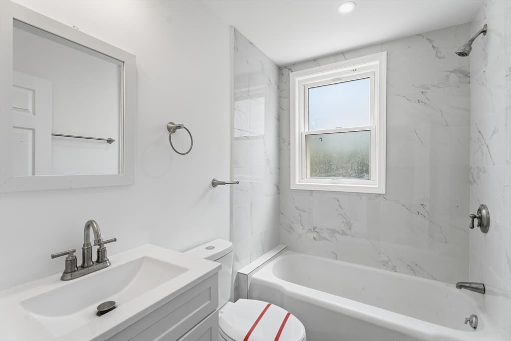 24 Marblehead St, North Andover MA 01845 photo 33