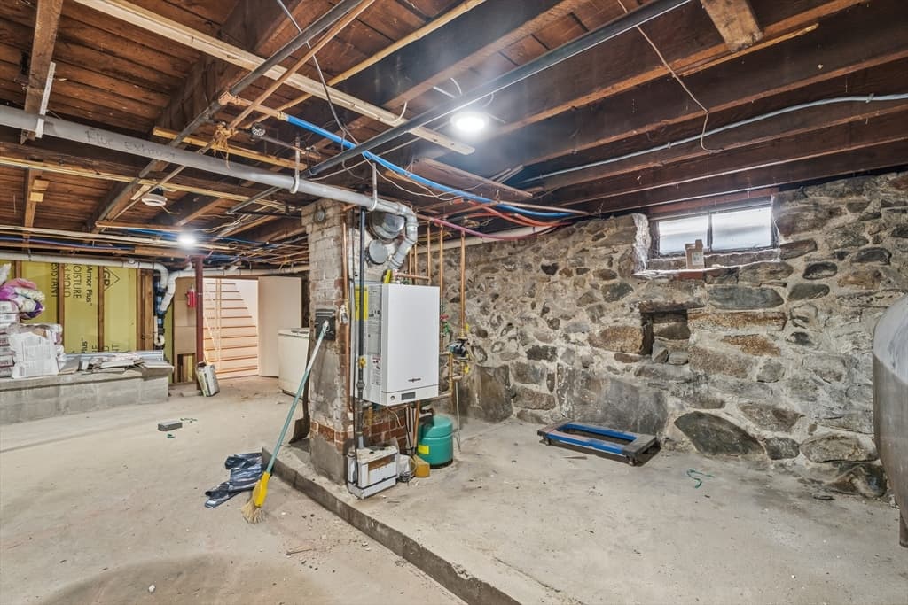 24 Marblehead St, North Andover MA 01845 photo 39