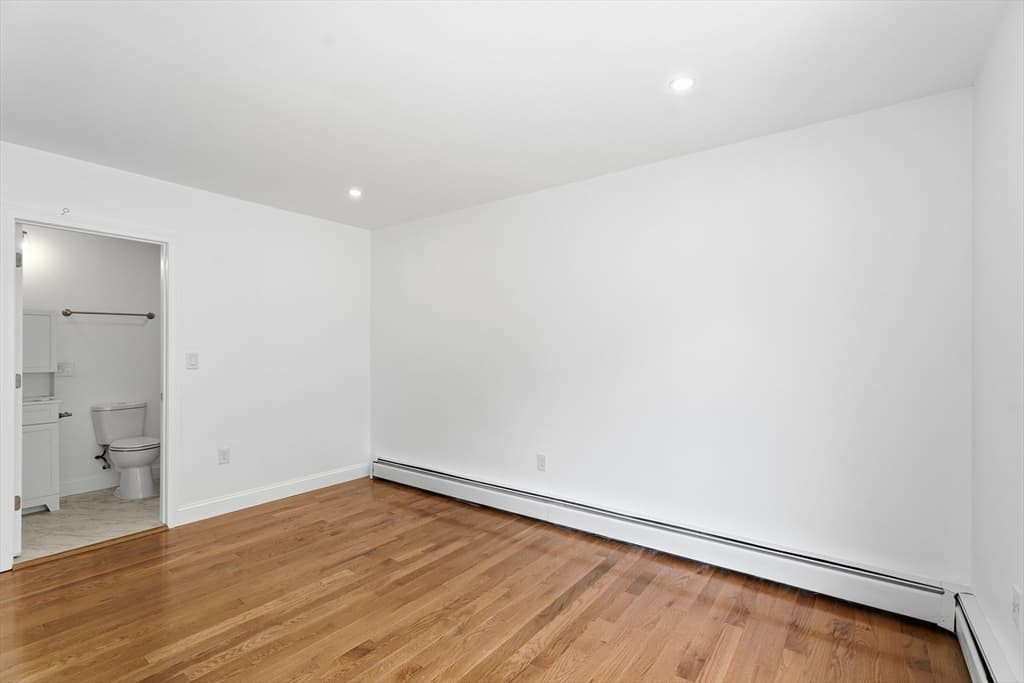 24 Marblehead St, North Andover MA 01845 photo 25