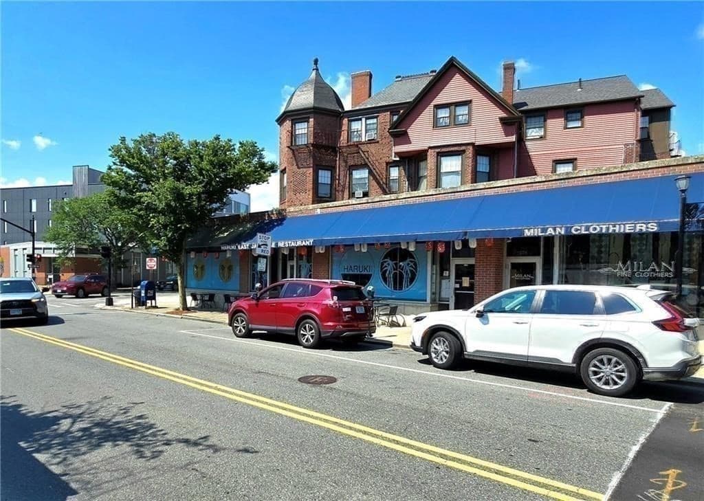 Business Opportunity at 172 Wayland Ave, Providence RI 02906, Providence, photo 2 of 41