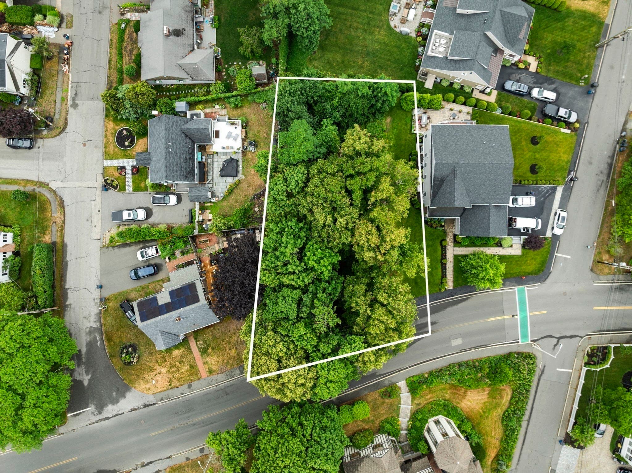 239 Nahant Road, Nahant MA 01908