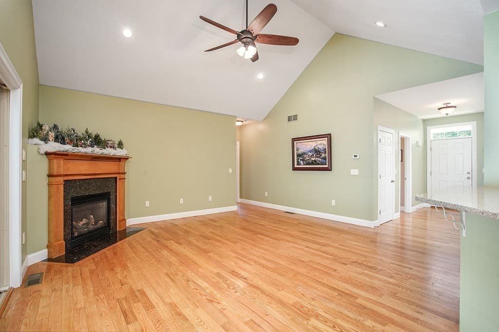5 Red Bridge Ln, South Hadley MA 01075 photo 8