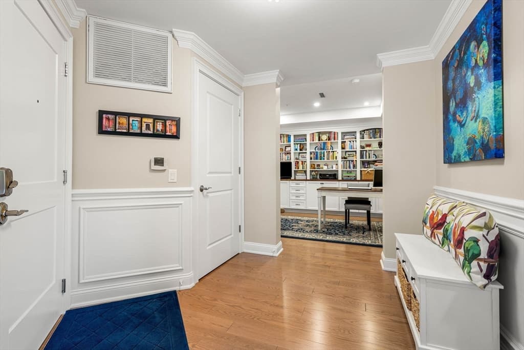 Condominium at 60 Merrimac Street # 403, Amesbury MA 01913, Amesbury, photo 5 of 40