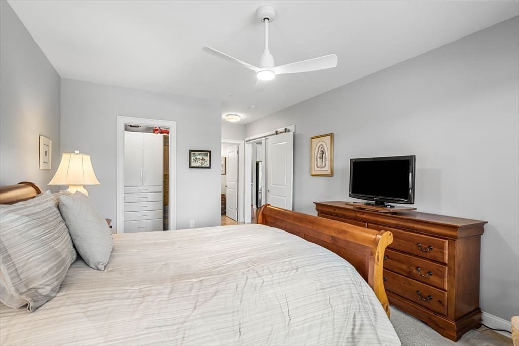 Condominium at 60 Merrimac Street # 403, Amesbury MA 01913, Amesbury, photo 31 of 40