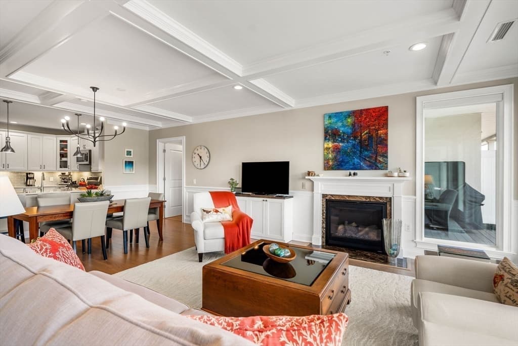 Condominium at 60 Merrimac Street # 403, Amesbury MA 01913, Amesbury, photo 21 of 40