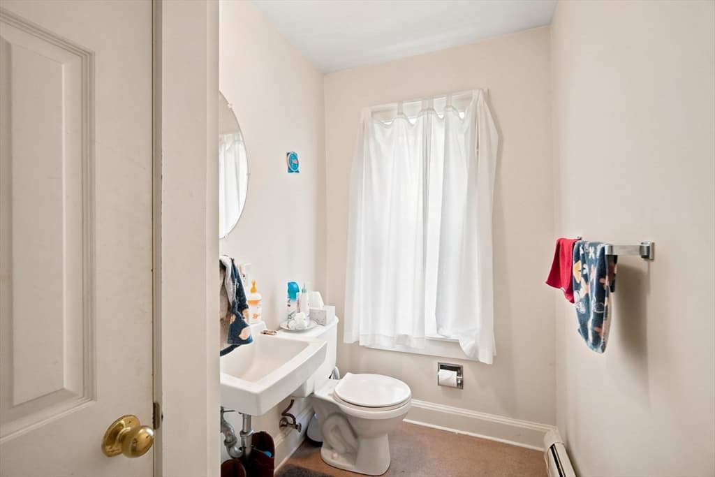 33-37 Cottage St, Amherst MA 01002 photo 8