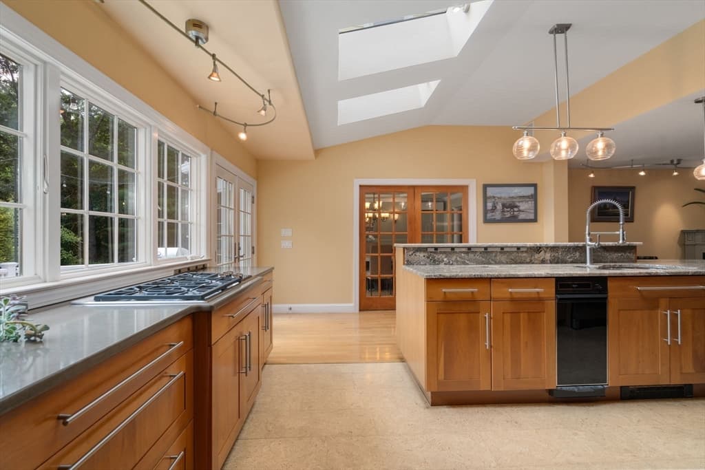 Single Family Residence at 24 Russett Hill Road, Sherborn MA 01770, Sherborn, photo 9 of 39