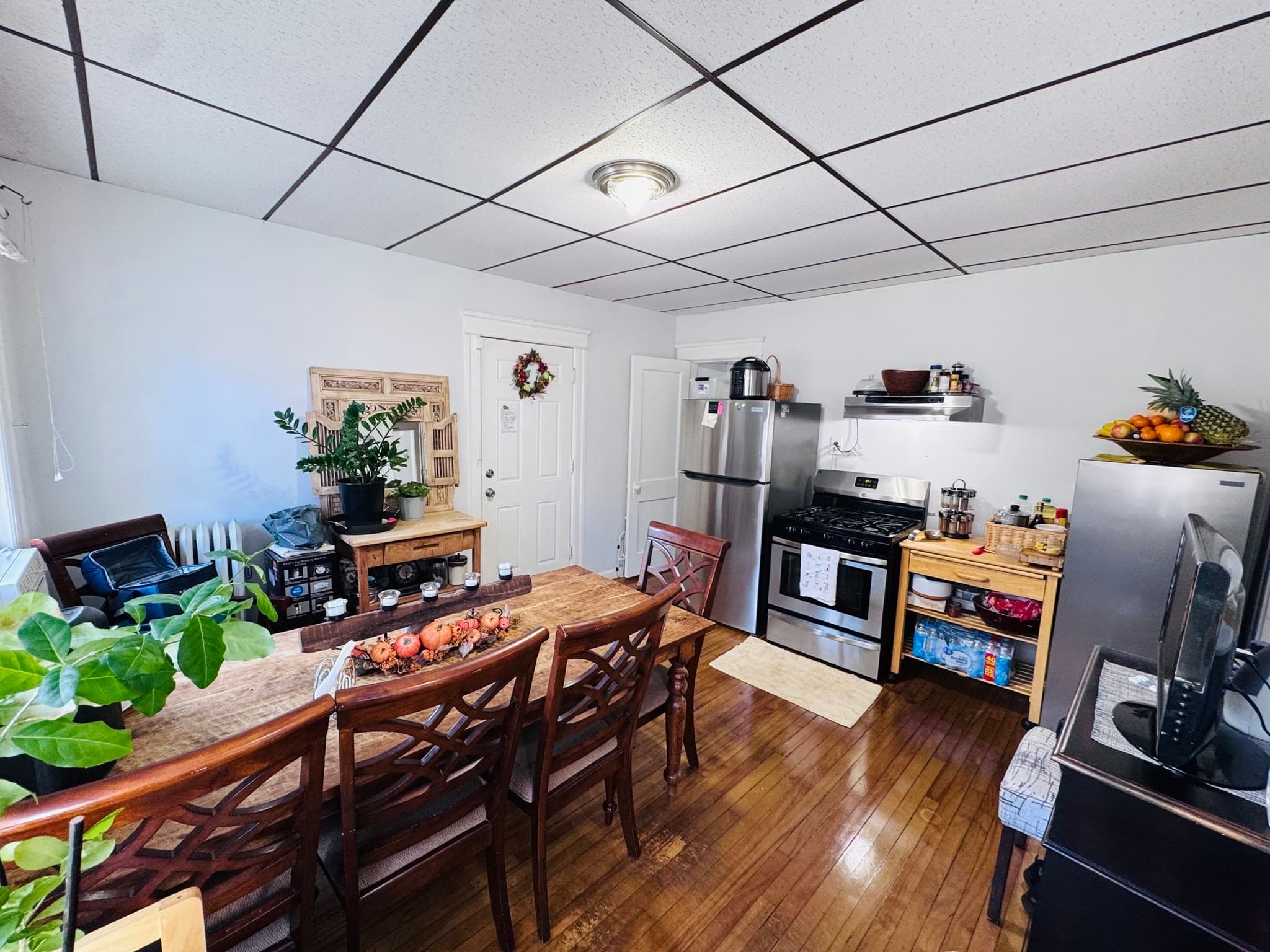 3 Family at 23 Woodford St, Worcester MA 01604, photo 19 of 42