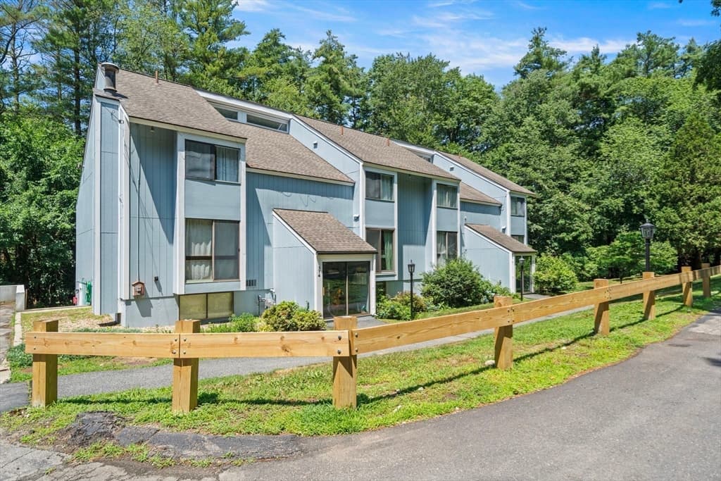 374 Great Rd # 11, Acton MA 01720 photo 4
